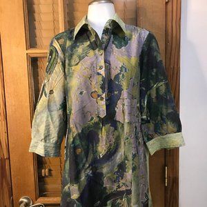 Excellent Condition Mini Tie Die Dress w Pockets Button down half way Size L